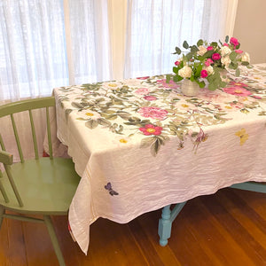 Summer Roses Tablecloth