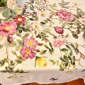 Summer Roses Tablecloth