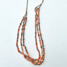 Load image into Gallery viewer, Chunky Coral Necklace
